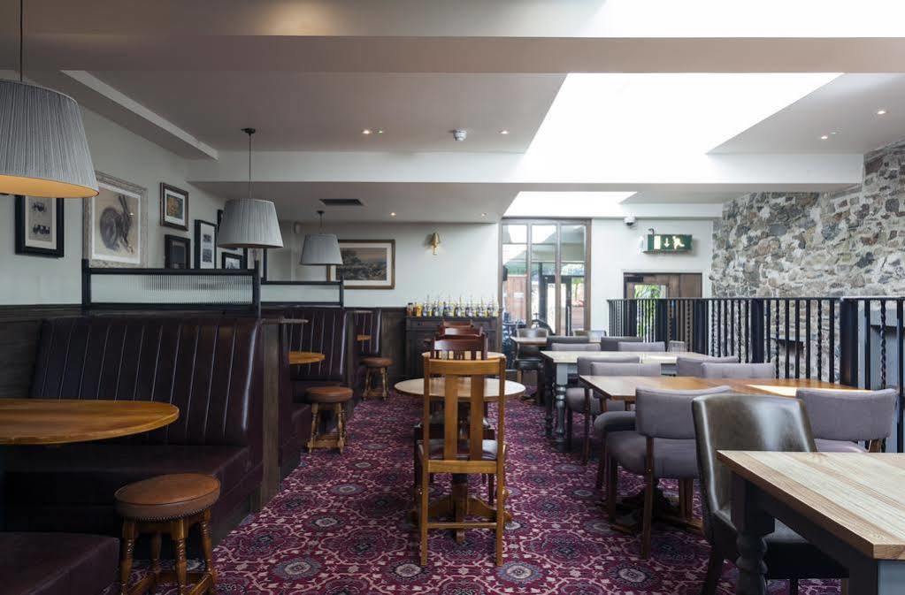The White Hart Hotel Cullompton Bagian luar foto